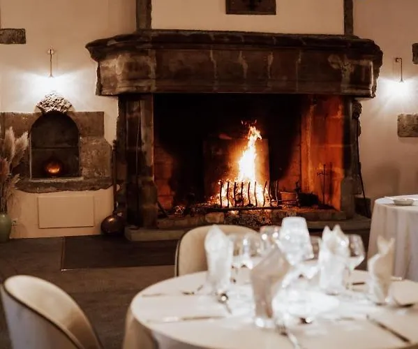 Chateau De Fontager 3* Serves-sur-Rhône