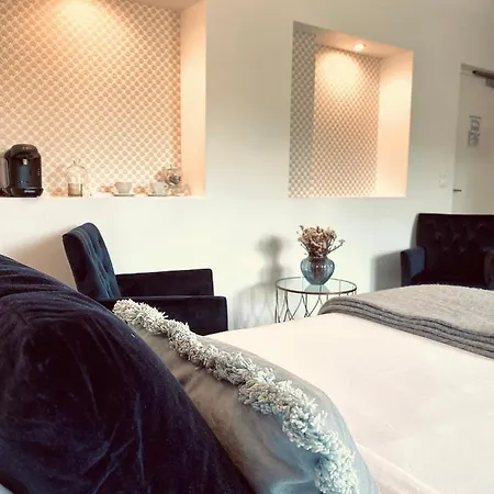 Chateau De Fontager Hotel Serves-sur-Rhône