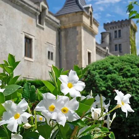 Chateau De Fontager Szálloda 3*