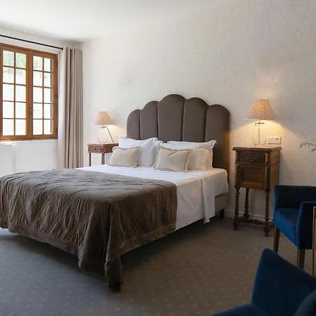 호텔 Chateau De Fontager 3*