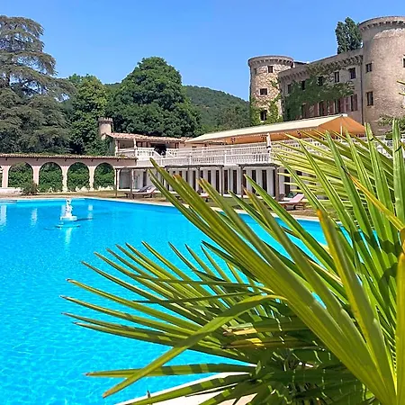 Château De Fontager Hotel